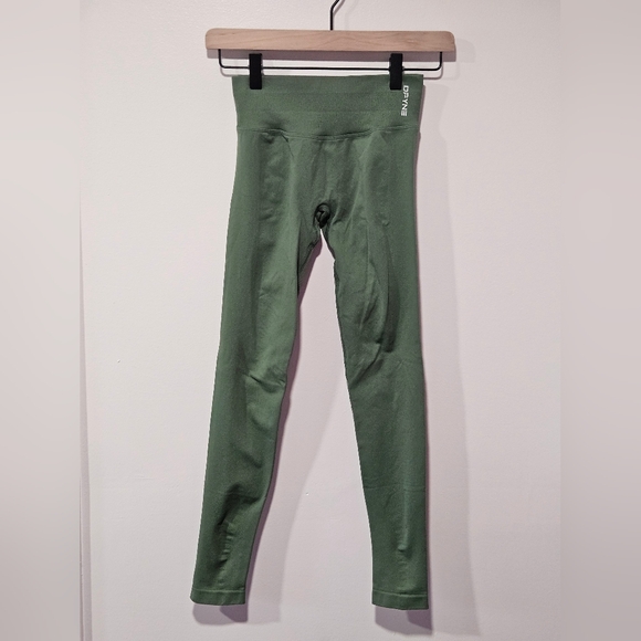 Bundle Of 4 DFYNE Dynamic Scrunch Booty Compression Leggings Womens Size XS - Picture 2 of 13